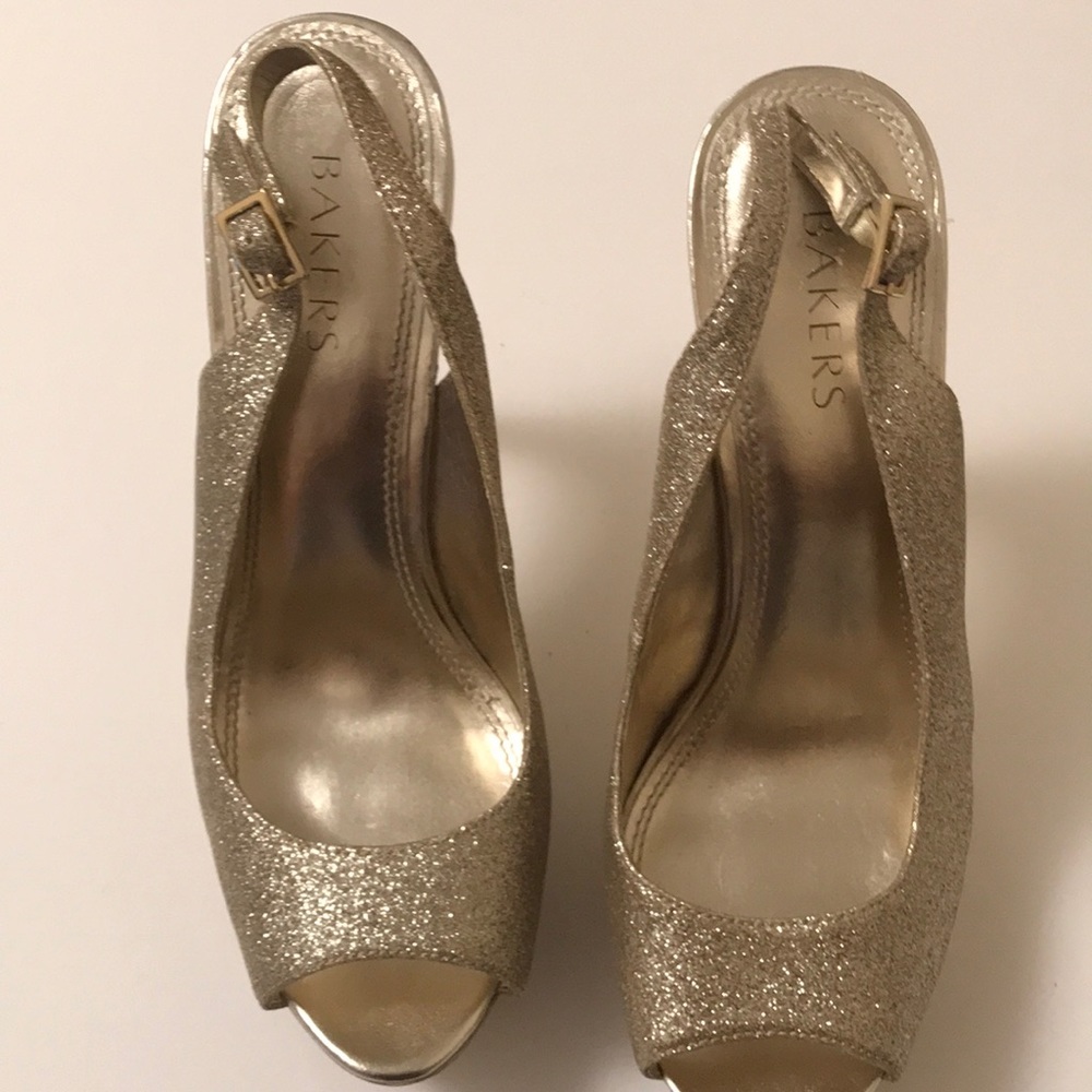 Glitter gold shoes